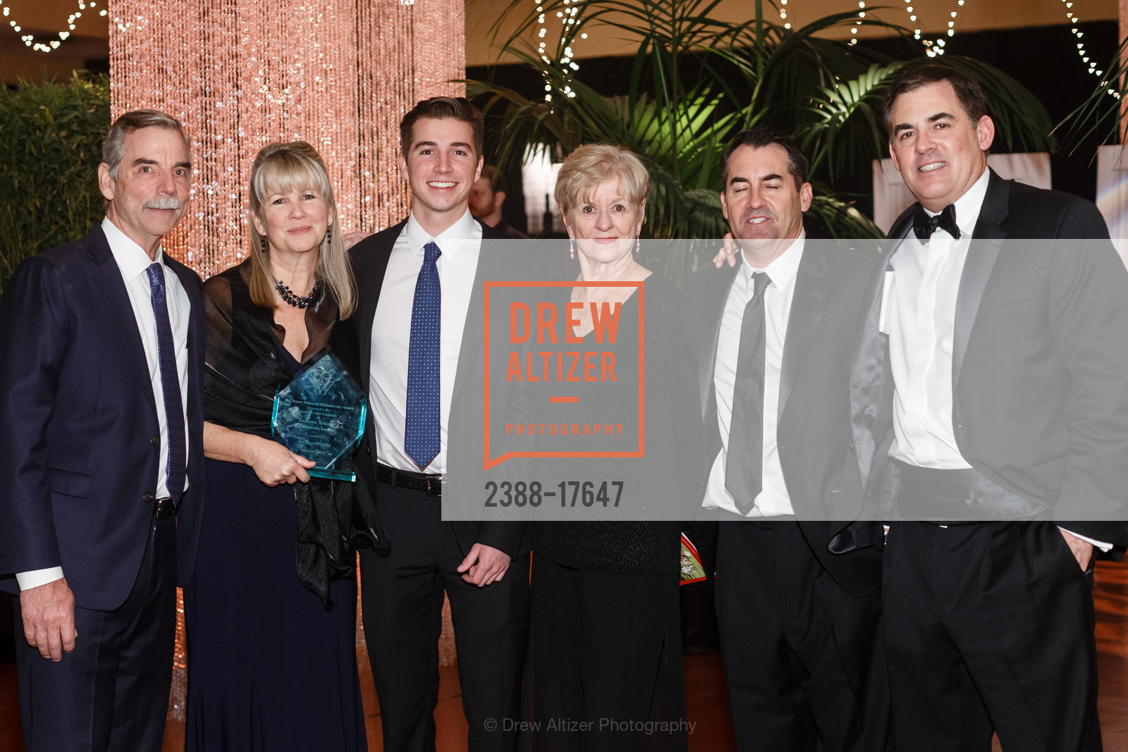 Brian Trainor, Suzanne Trainor, Danny Trainor, Mary Jane Pare, Chris Brown, Mike Brown, Photo #2388-17647
