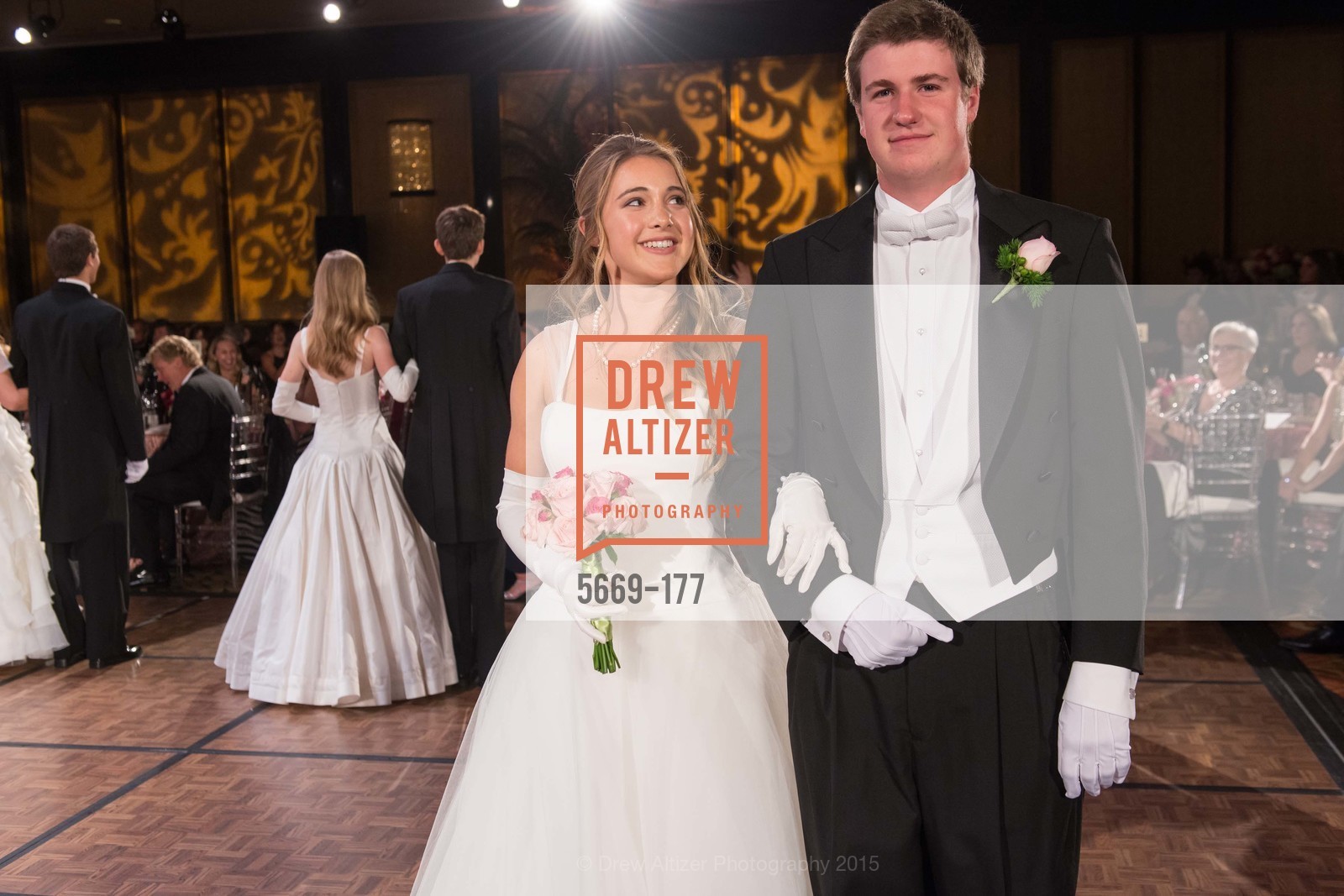 Extras, The 2015 San Francisco Debutante Ball, June 20th, 2015, Photo