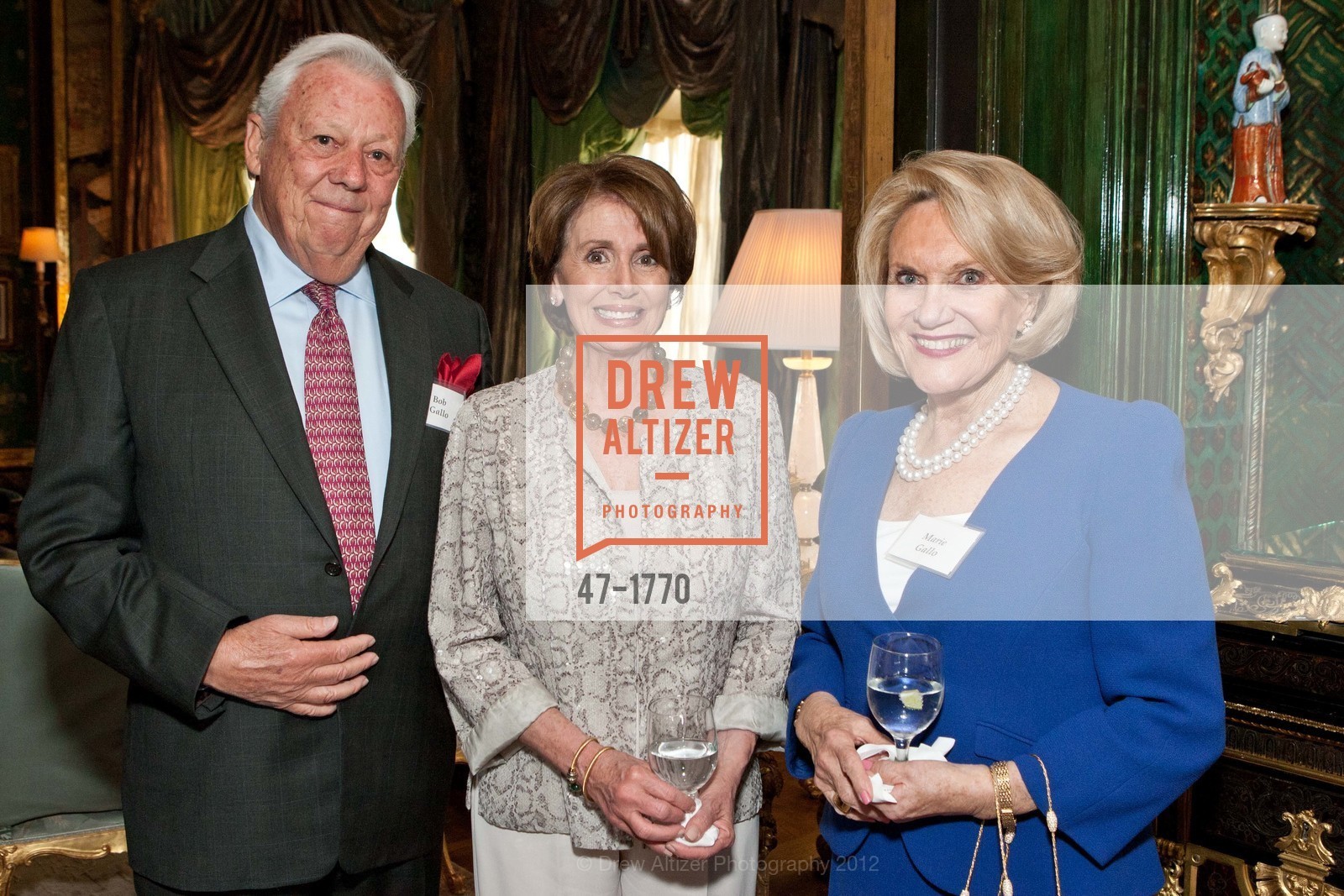 Bob Gallo, Nancy Pelosi, Marie Gallo, Gordon and Ann Getty Host NANCY PELOSI DCCC Dinner, US, April 23rd, 2012, Photo #47-1770 Bob Gallo, Nancy Pelosi, Marie Gallo, Photo #47-1770