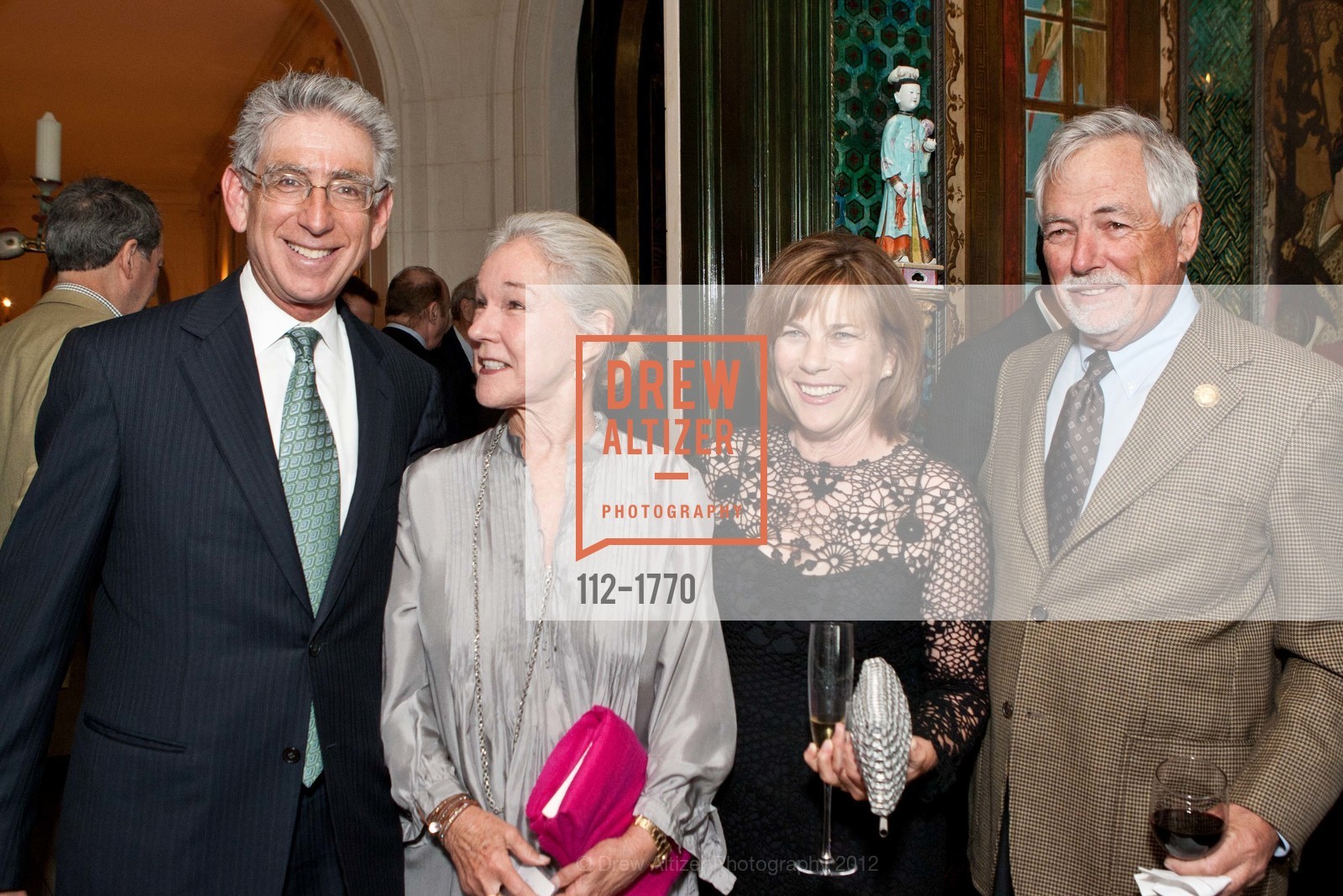 Phil Angelides, Susie Buell, Julie Angelides, Mark Buell, Gordon and Ann Getty Host NANCY PELOSI DCCC Dinner, US, April 23rd, 2012, Photo #112-1770 Phil Angelides, Susie Buell, Julie Angelides, Mark Buell, Photo #112-1770