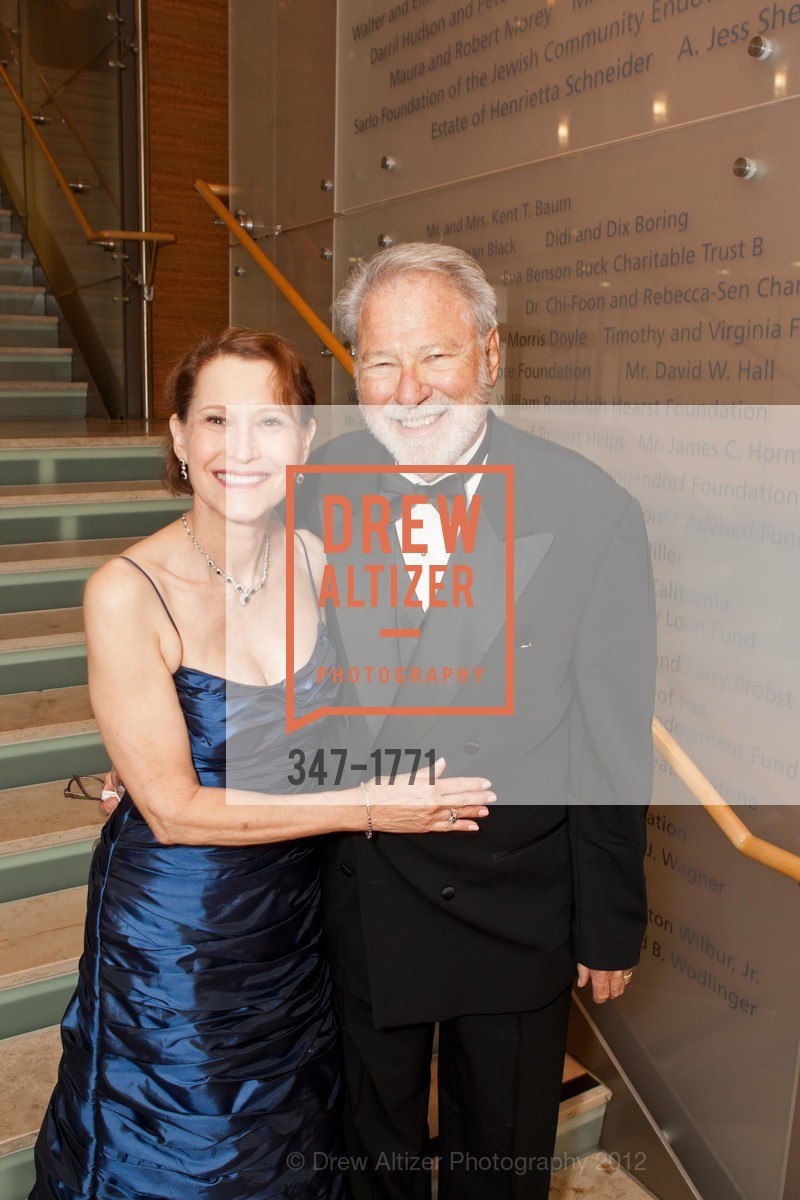 Nancy Bohannon, Dick Bohannon, 2012 CONSERVATORY GALA in honor of COLIN MURDOCH, US, April 25th, 2012, Photo #347-1771 Nancy Bohannon, Dick Bohannon, Photo #347-1771