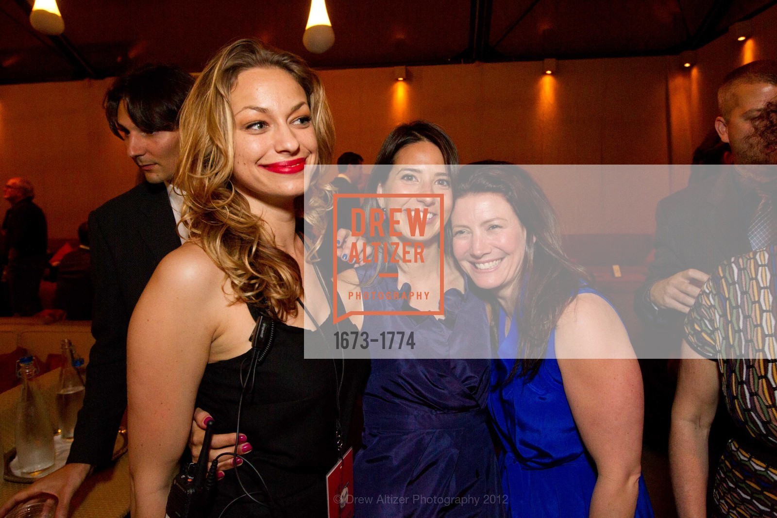 Jacqueline Rais, SFMOMA's POST MODERN PARTY following the Modern Ball, US, April 25th, 2012, Photo #1673-1774 Jacqueline Rais, Photo #1673-1774