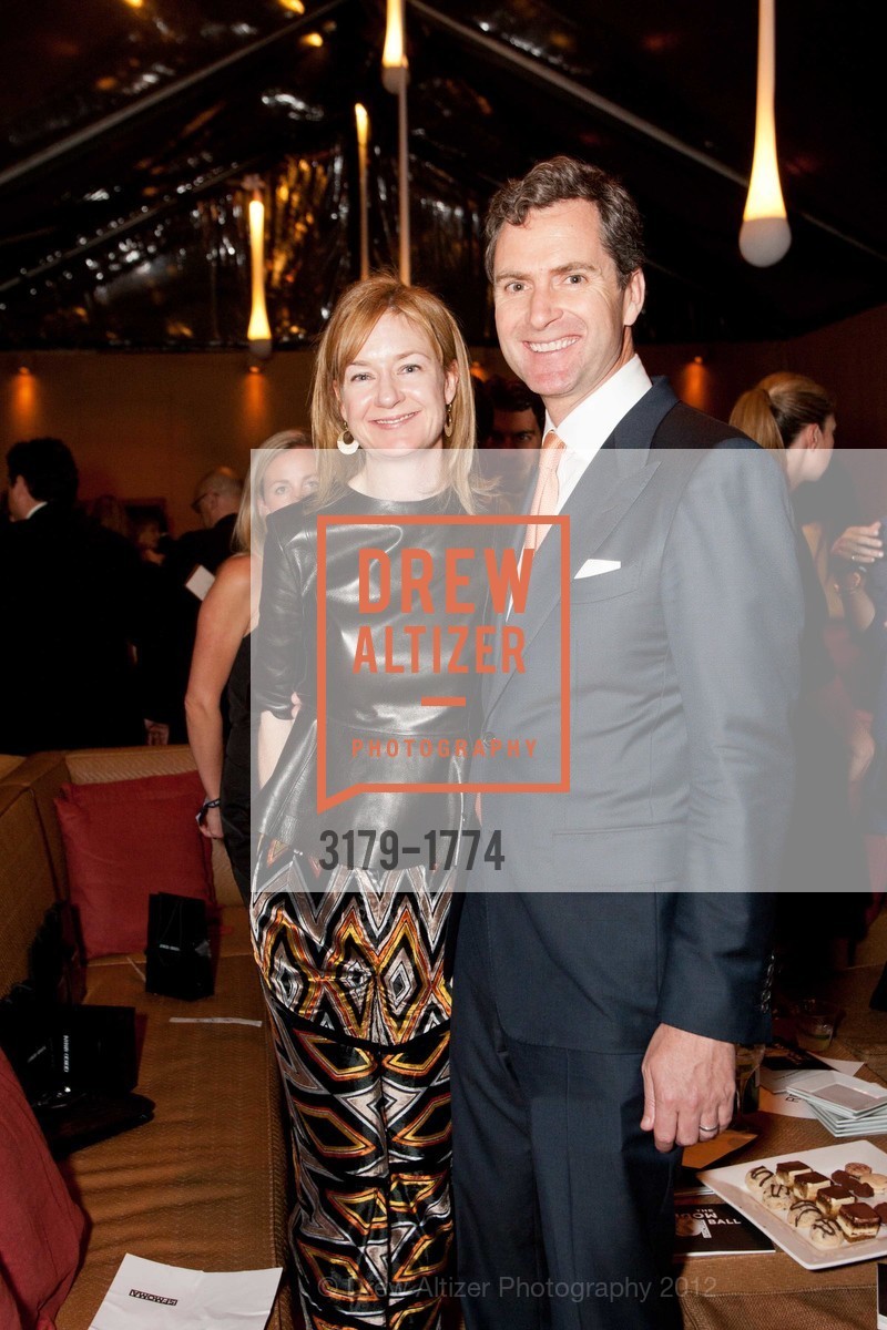 Katie Schwab, Matt Page, SFMOMA's POST MODERN PARTY following the Modern Ball, US, April 25th, 2012, Photo #3179-1774 Katie Schwab, Matt Page, Photo #3179-1774