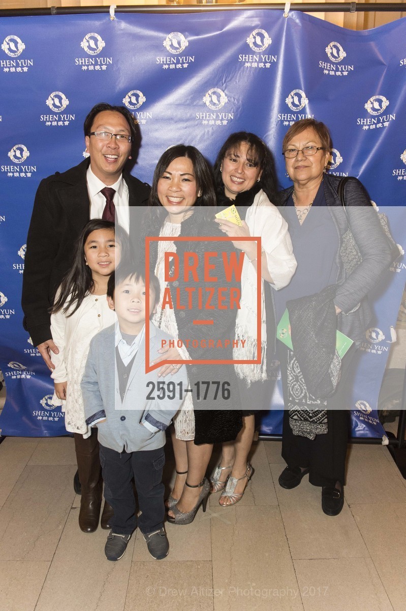 Duz Nguyen, Pamela Trung, Veronica Tovar, Maria Tovar, Shen Yun Gala Night at the War Memorial Opera House, War Memorial Opera House. 301 Van Ness Ave, January 6th, 2017, Photo #2591-1776 Duz Nguyen, Pamela Trung, Veronica Tovar, Maria Tovar, Photo #2591-1776