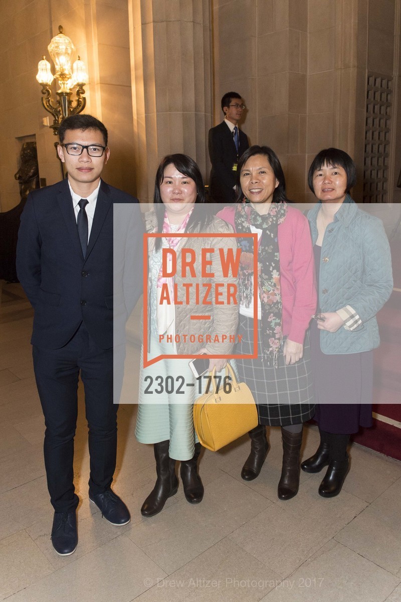 Eugene Liang, Jenny Jiang, Lisi Huang, Hima Lu, Shen Yun Gala Night at the War Memorial Opera House, War Memorial Opera House. 301 Van Ness Ave, January 6th, 2017, Photo #2302-1776 Eugene Liang, Jenny Jiang, Lisi Huang, Hima Lu, Photo #2302-1776
