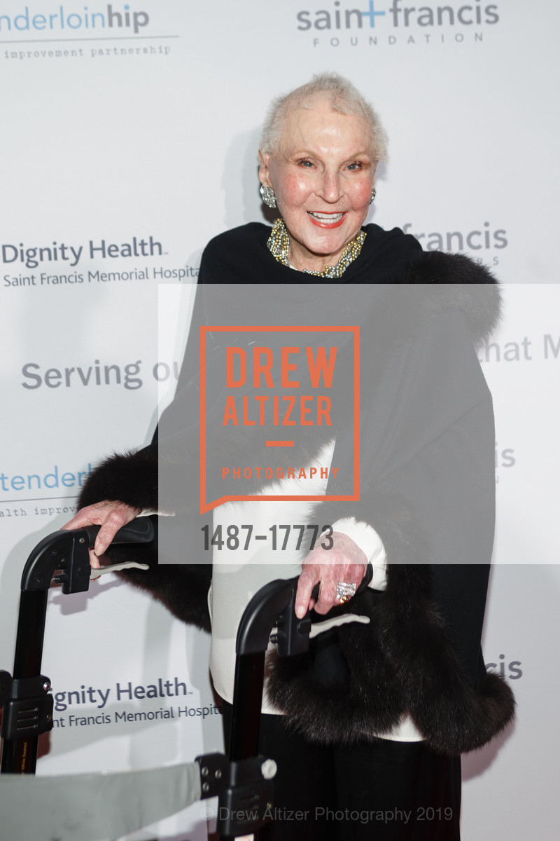 Lois Lehrman, Saint Francis Foundation Hosts An Intimate Evening with Oscar, Farimont SF Penthouse. 950 Mason Street, February 24th, 2019, Photo #1487-17773 Lois Lehrman, Photo #1487-17773