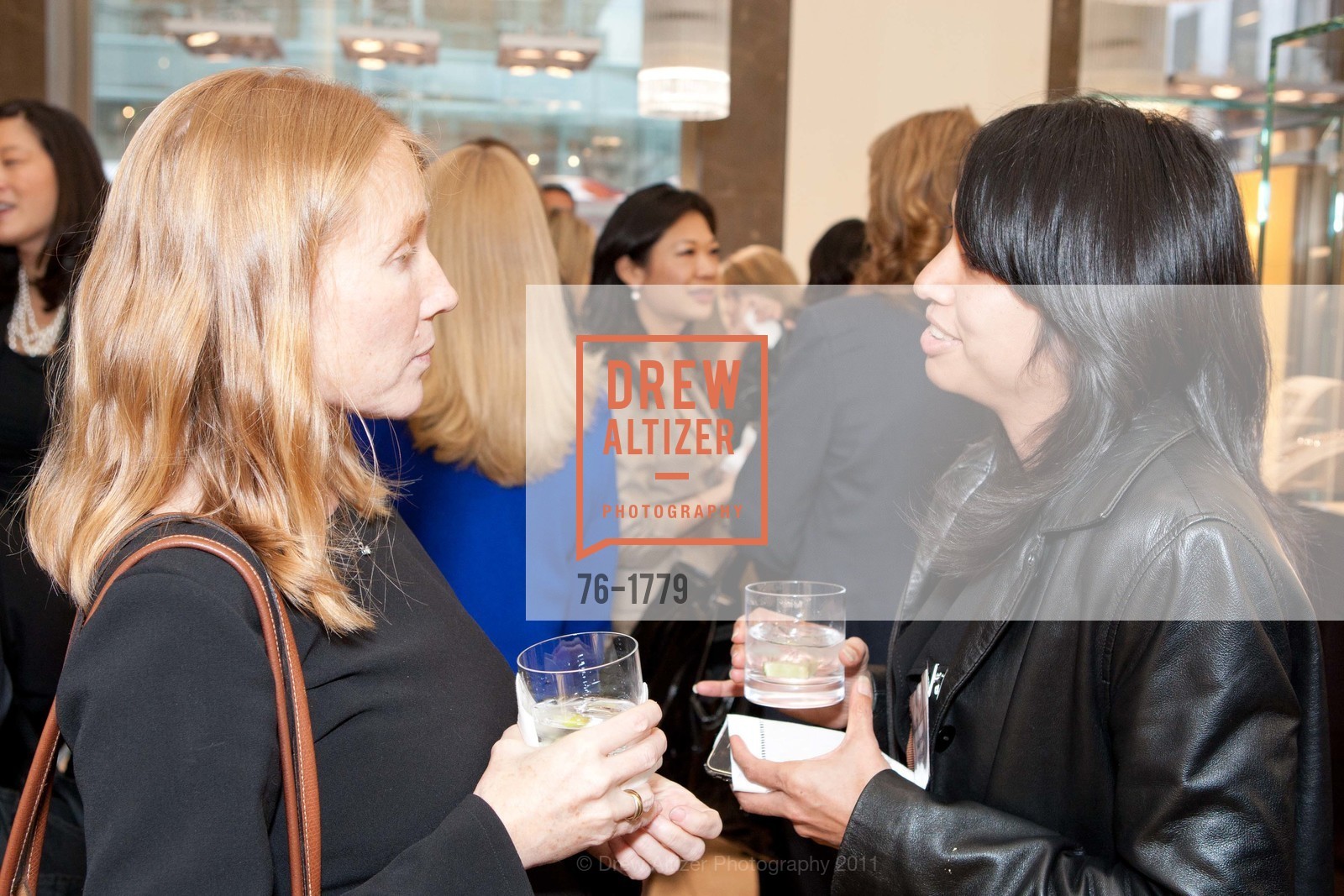 Heather Preston, Naheed Misfeldt, BVLGARI hosts Cocktail Party for Women CEO Participants of the JP MORGAN HEALTHCARE CONFERENCE, US, January 10th, 2011, Photo #76-1779 Heather Preston, Naheed Misfeldt, Photo #76-1779