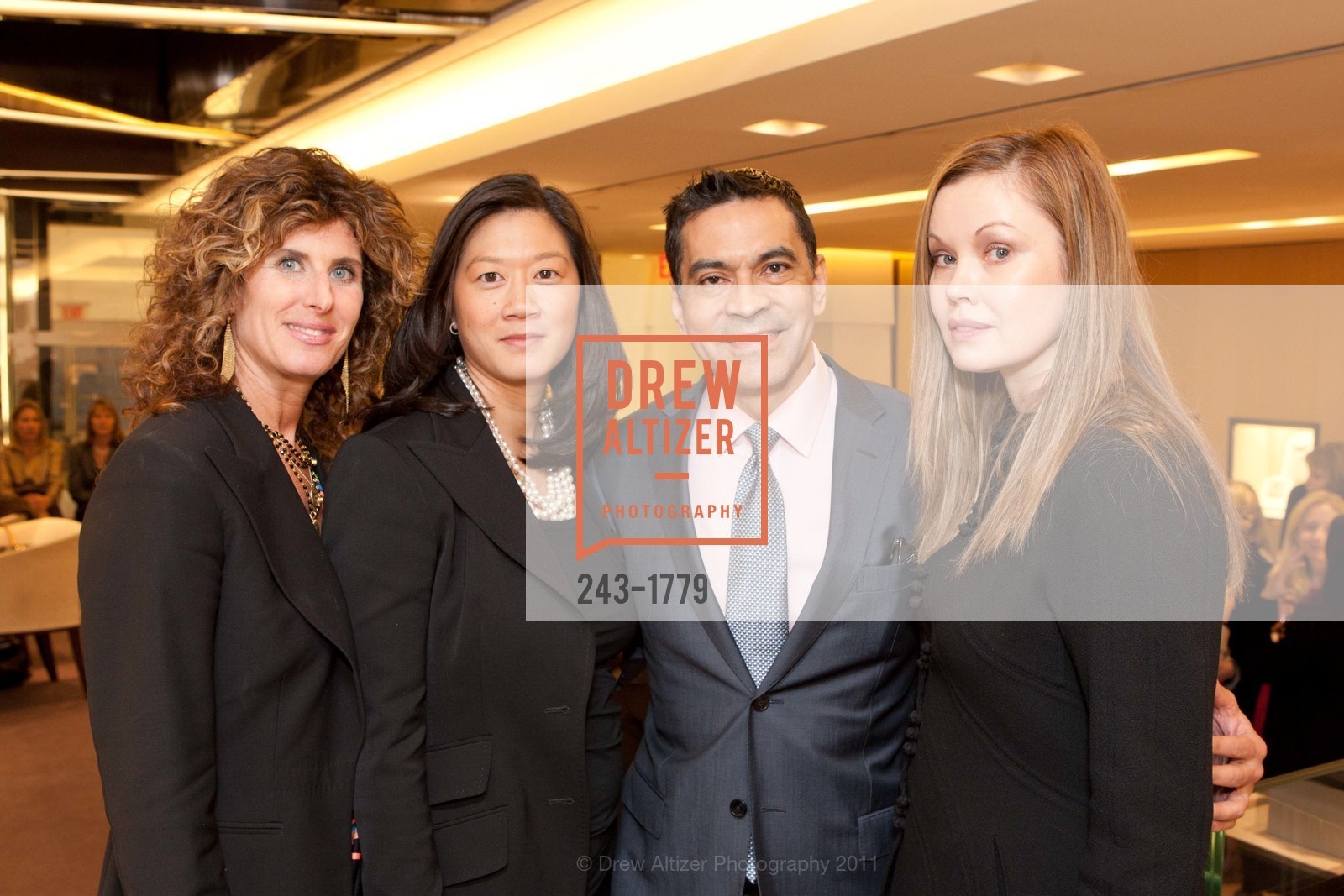 Jodi Thelander, Christine Leong, Daniel Diaz, Tatiana Sorokko, BVLGARI hosts Cocktail Party for Women CEO Participants of the JP MORGAN HEALTHCARE CONFERENCE, US, January 10th, 2011, Photo #243-1779 Jodi Thelander, Christine Leong, Daniel Diaz, Tatiana Sorokko, Photo #243-1779