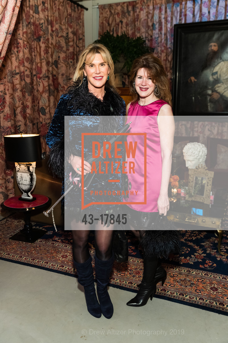 Jill Wickersham, Elaine Mellis, Saint Joseph's Arts Society celebrates Dolce & Gabbana's Book QUEENS, Saint Joseph's Arts Society, March 6th, 2019, Photo #43-17845 Jill Wickersham, Elaine Mellis, Photo #43-17845