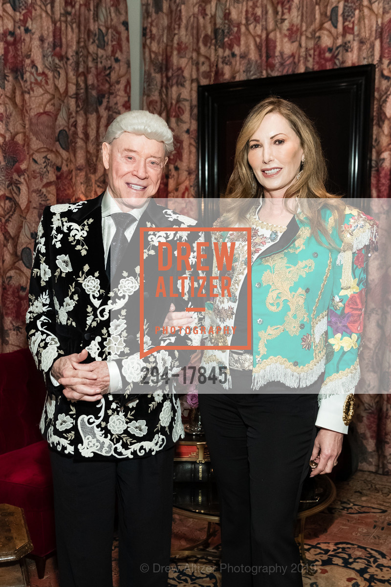 Harry Cooper, Valerie Cooper, Saint Joseph's Arts Society celebrates Dolce & Gabbana's Book QUEENS, Saint Joseph's Arts Society, March 6th, 2019, Photo #294-17845 Harry Cooper, Valerie Cooper, Photo #294-17845