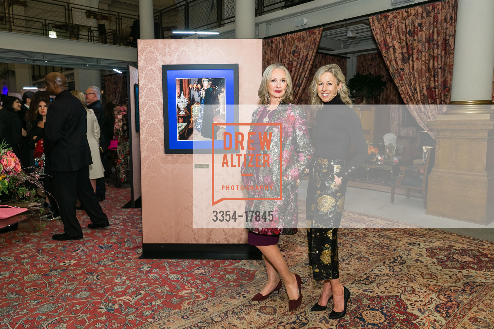Laurel Barrack, Tracy Larson, Saint Joseph's Arts Society celebrates Dolce & Gabbana's Book QUEENS, Saint Joseph's Arts Society, March 6th, 2019, Photo #3354-17845 Laurel Barrack, Tracy Larson, Photo #3354-17845