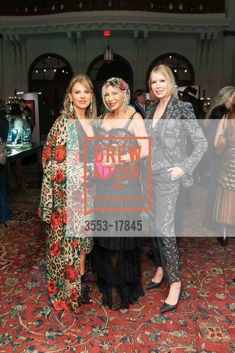 Ladan Khorram, Shawn Goodman, Susan Casden, Saint Joseph's Arts Society celebrates Dolce & Gabbana's Book QUEENS, Saint Joseph's Arts Society, March 6th, 2019, Photo #3553-17845 Ladan Khorram, Shawn Goodman, Susan Casden, Photo #3553-17845