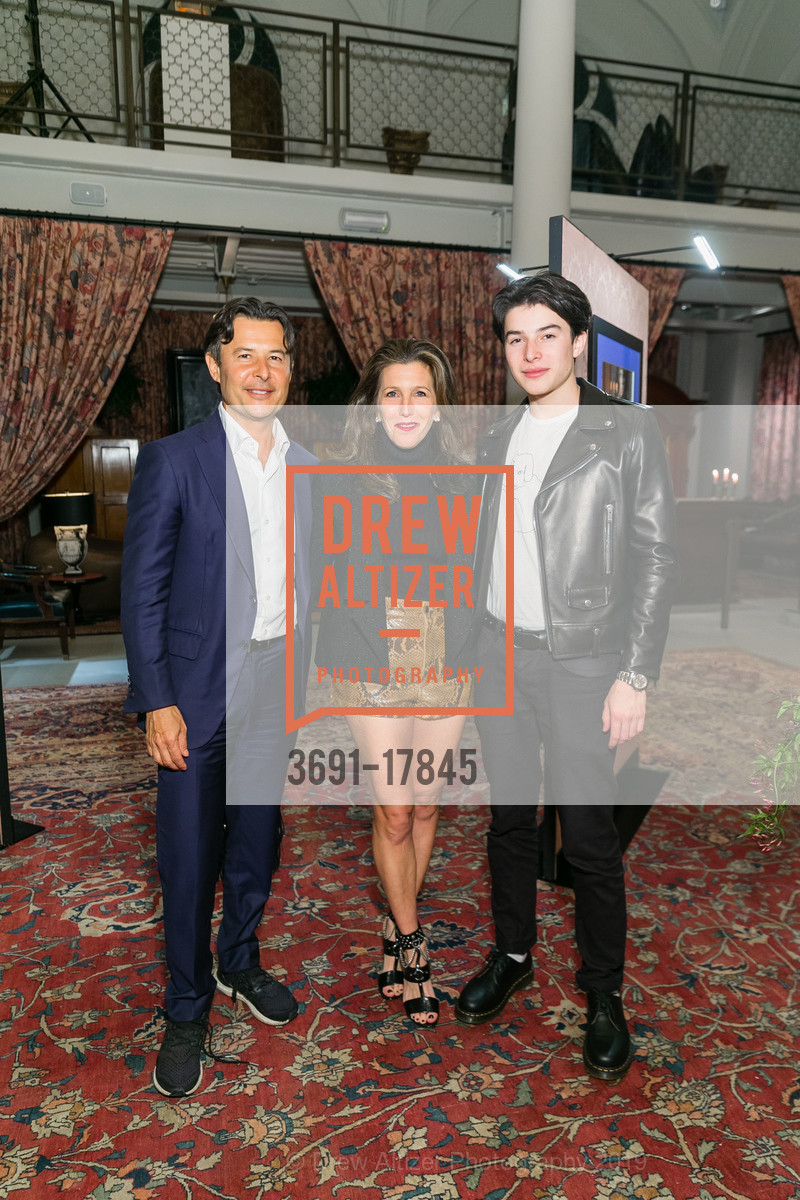 Roger Barnett, Sloan Barnett, Spencer Barnett, Saint Joseph's Arts Society celebrates Dolce & Gabbana's Book QUEENS, Saint Joseph's Arts Society, March 6th, 2019, Photo #3691-17845 Roger Barnett, Sloan Barnett, Spencer Barnett, Photo #3691-17845