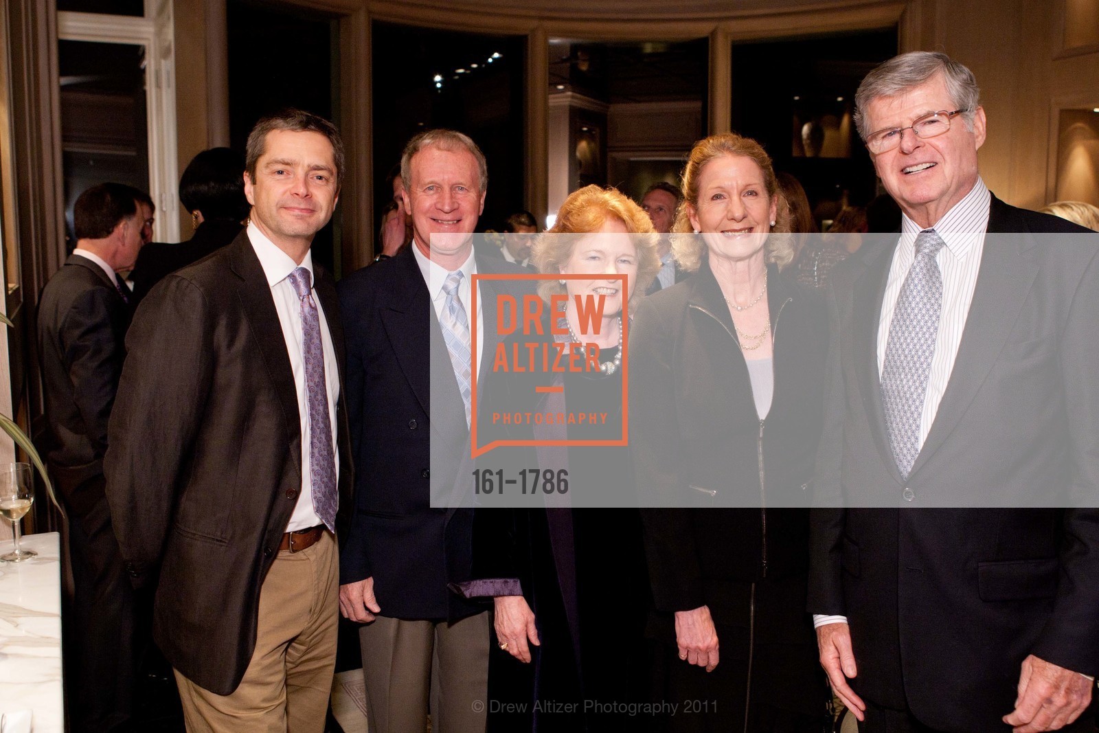 Bruce Sansom, Brian Hollins, Rene Hollins, Betsy Erickson, Richard Barker, SF Ballet 2011 Gala BENEFACTORS PARTY, US, January 20th, 2011, Photo #161-1786 Bruce Sansom, Brian Hollins, Rene Hollins, Betsy Erickson, Richard Barker, Photo #161-1786