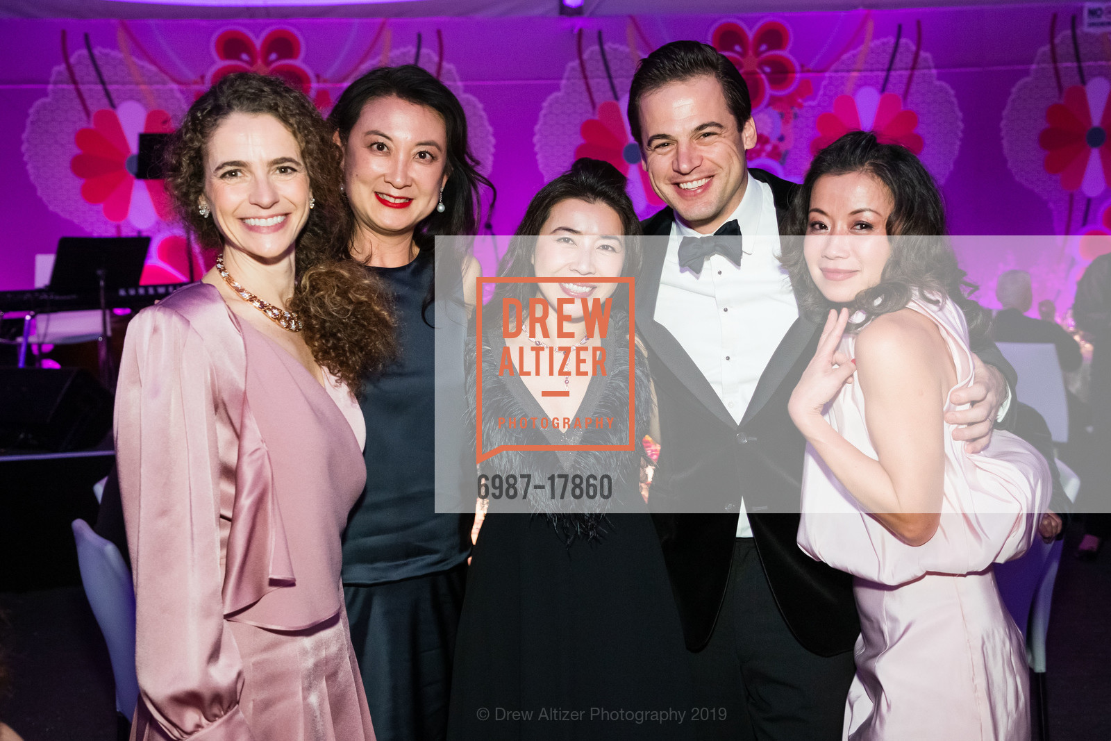 Monica Savini, Isabel Rhee, Samantha Chien, Daniel Paltridge, Lillian Qian, Photo #6987-17860