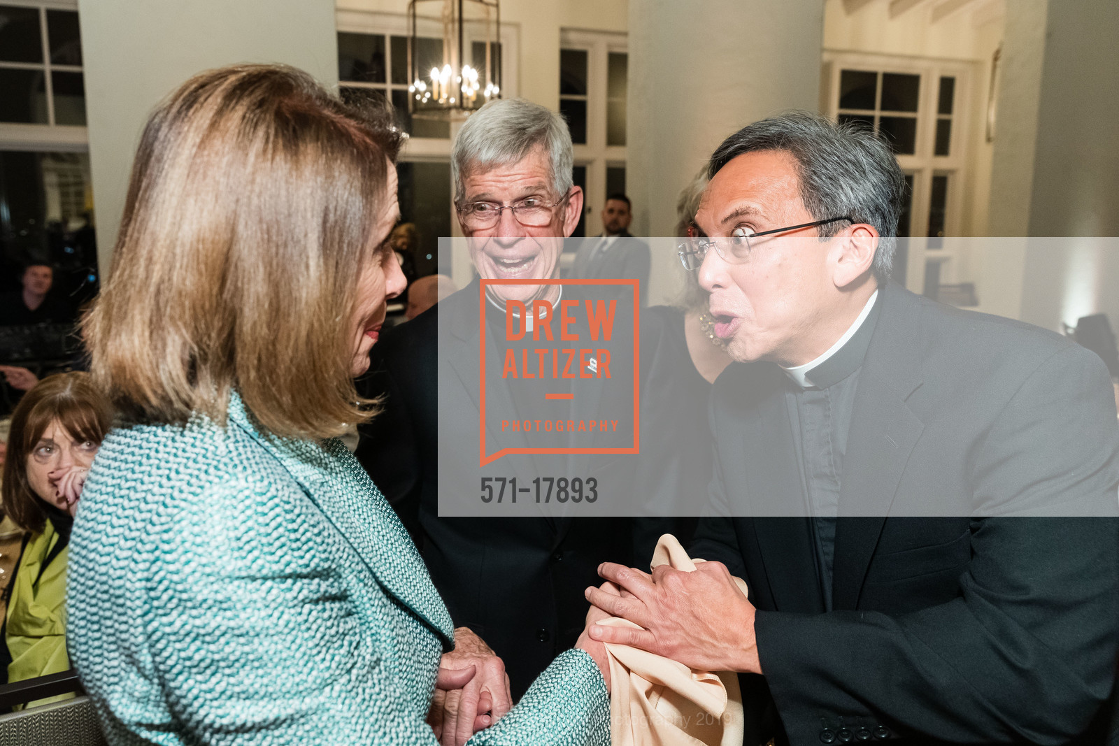 Nancy Pelosi, Fr. Stephen Privett, Fr. Sonny Manuel, Photo #571-17893