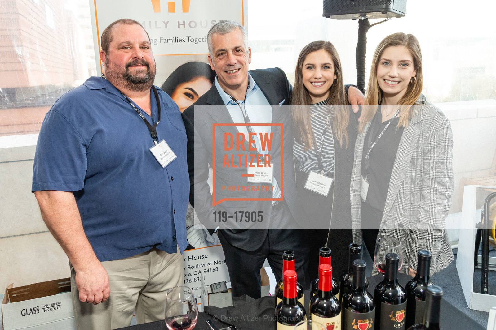 Dick Scultz, Mark Orsi, Gabrielle Orsi, Michaela Orsi, Photo #119-17905