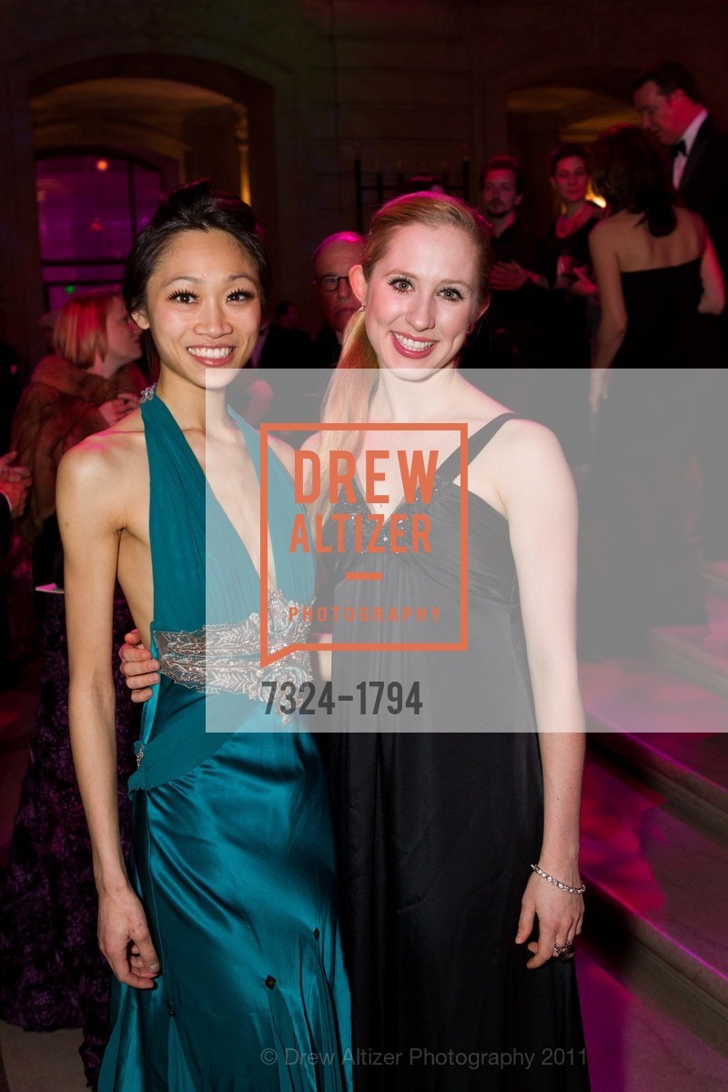 Ashley Muangmaithong, Rebecca Rhodes, SAN FRANCISCO BALLET La Belle Epoque: After Party, US, January 27th, 2011, Photo #7324-1794 Ashley Muangmaithong, Rebecca Rhodes, Photo #7324-1794