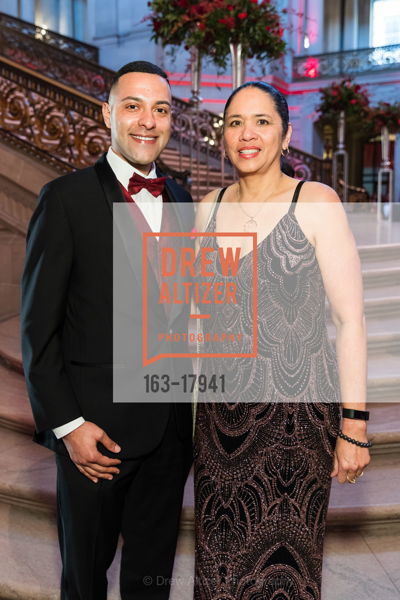 Ray Bonilla, Renee Domingo, Photo #163-17941