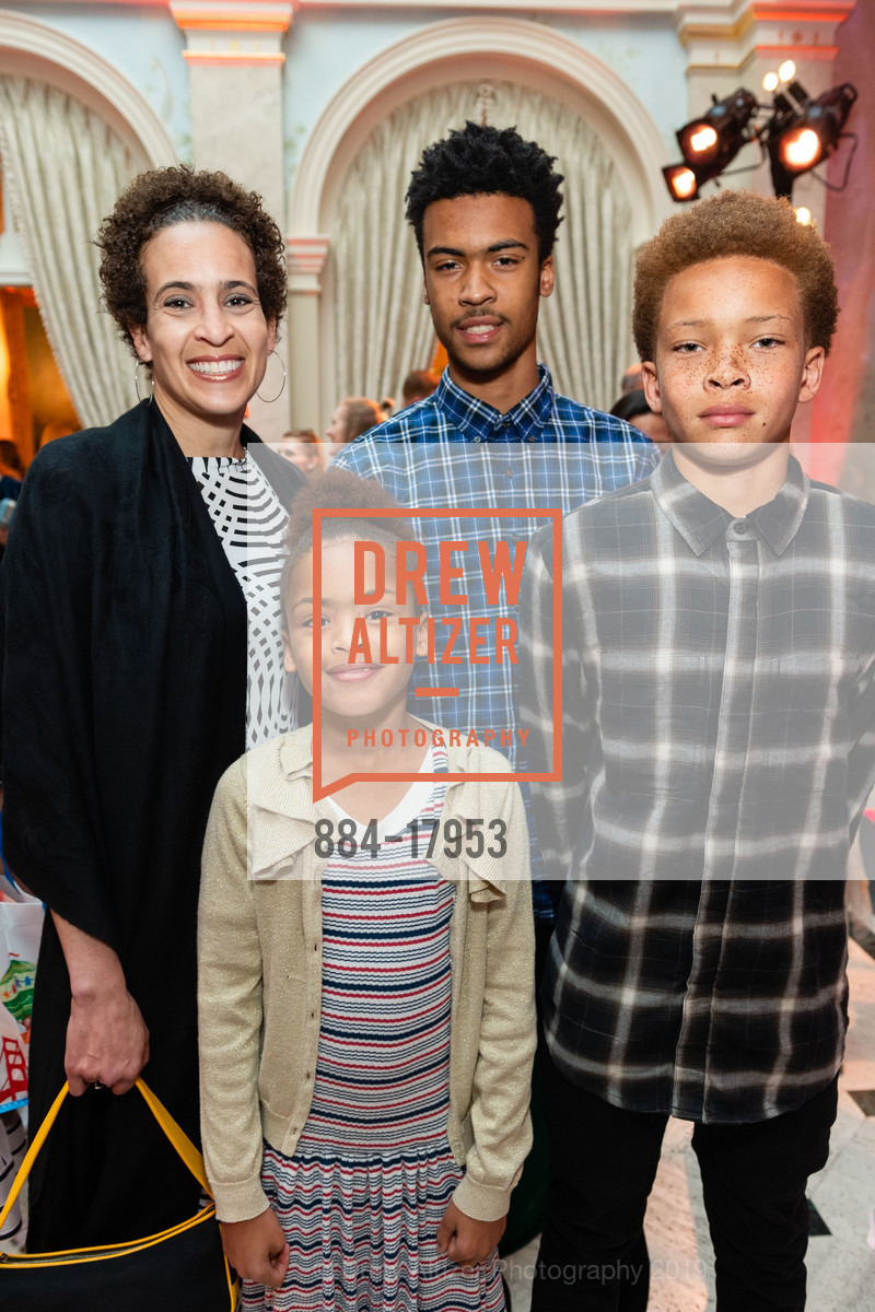 Aliya Johnson, Grace Johnson, Isaiah Johnson, Isaac Johnson, Photo #884-17953