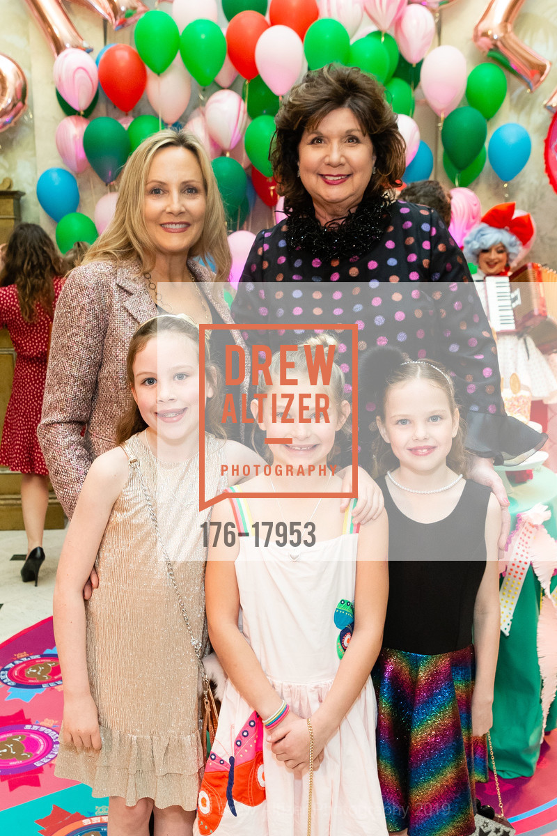 Denise Ivory, Natalie Reyff, Sloan McInerney, Pam Glogau, Nicole Reyff, Glogau Teddy Bear Party 2019, Private Residence, March 21st, 2019, Photo #176-17953 Denise Ivory, Natalie Reyff, Sloan McInerney, Pam Glogau, Nicole Reyff, Photo #176-17953