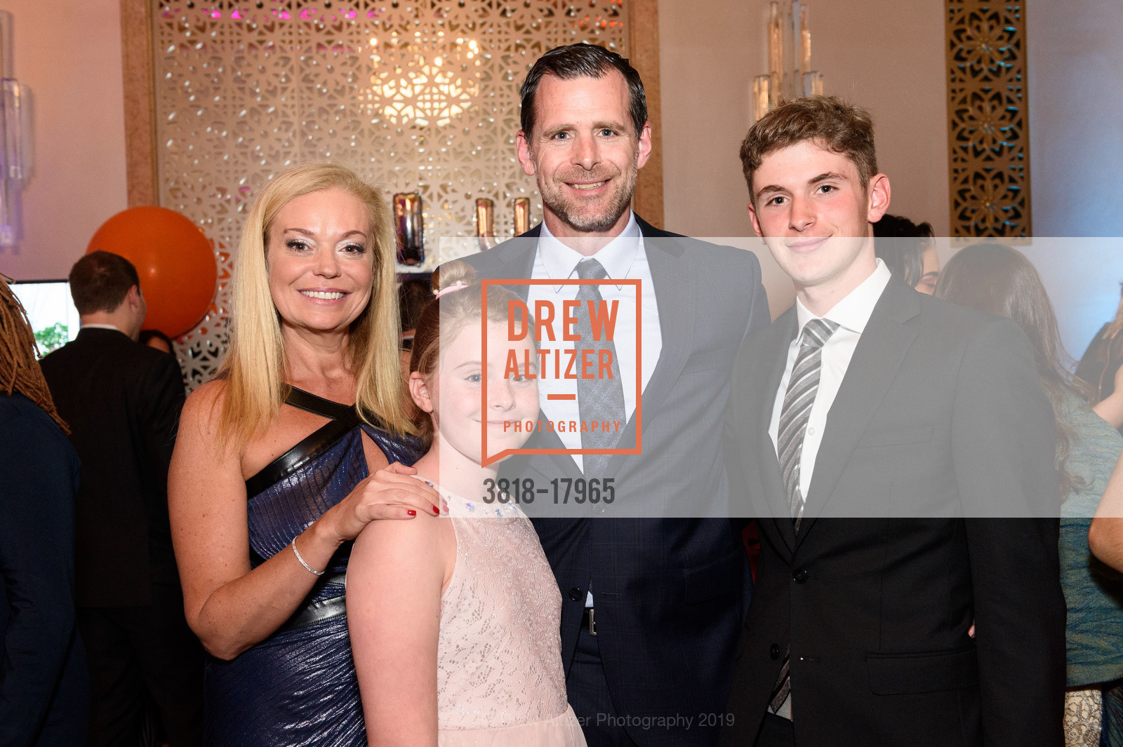 Suzanne McKechnie Klahr, Julia Klahr, Josh Klahr, Alexander Klahr, Photo #3818-17965