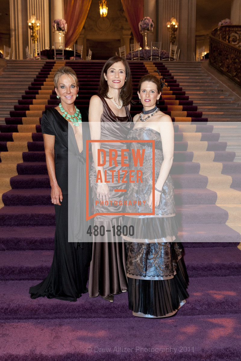 Michelle Cheatham, Rada Brooks, Marie Hurabiell, Photo #480-1800