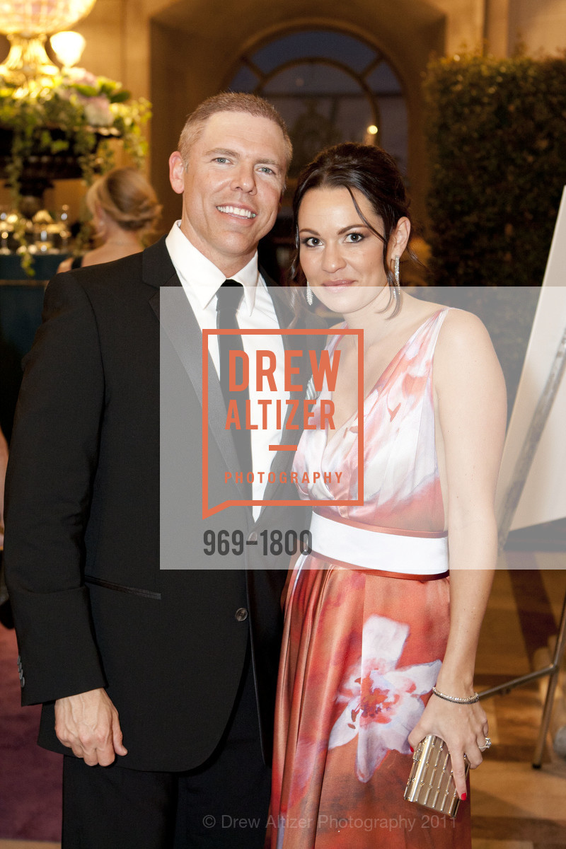 Chuck Stumpf, Keylee Sanders, SAN FRANCISCO BALLET "La Belle Epoque" Patrons Arrivals, Dinner and Intermission, San Francisco City Hall, January 27th, 2011, Photo #969-1800 Chuck Stumpf, Keylee Sanders, Photo #969-1800