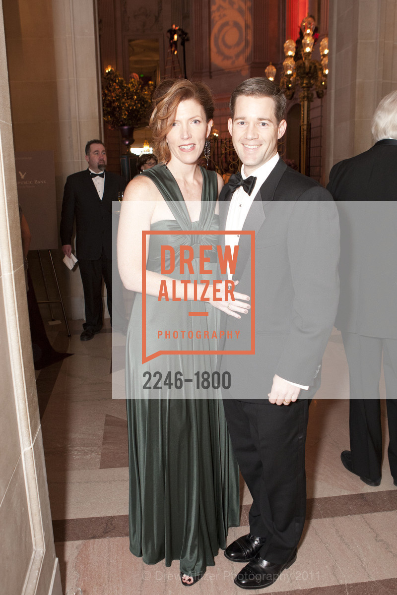 Kathleen Thomas, Chad Thomas, SAN FRANCISCO BALLET "La Belle Epoque" Patrons Arrivals, Dinner and Intermission, San Francisco City Hall, January 27th, 2011, Photo #2246-1800 Kathleen Thomas, Chad Thomas, Photo #2246-1800