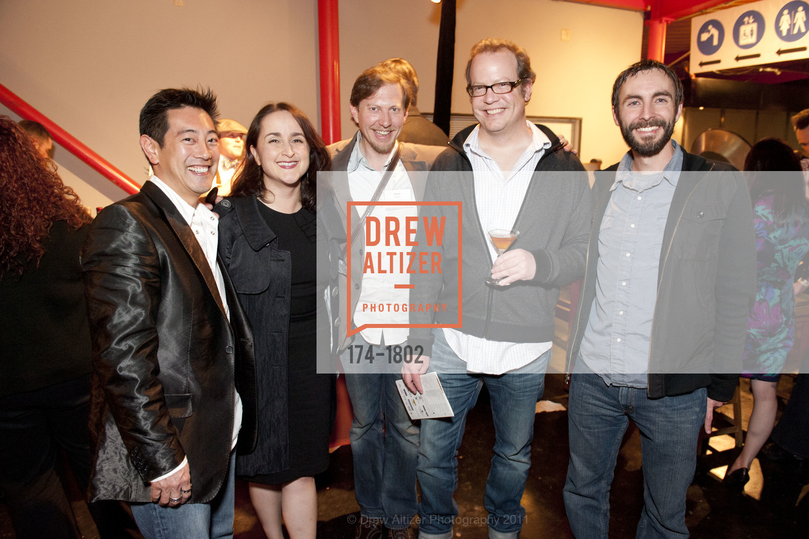 Grant Imahara, Diana Gil-Osorio, Walter Moore, Eric Haven, John Hunt, Exploratorium Winter Fundraiser: SCIENCE OF COCKTAILS, US, January 28th, 2011, Photo #174-1802 Grant Imahara, Diana Gil-Osorio, Walter Moore, Eric Haven, John Hunt, Photo #174-1802