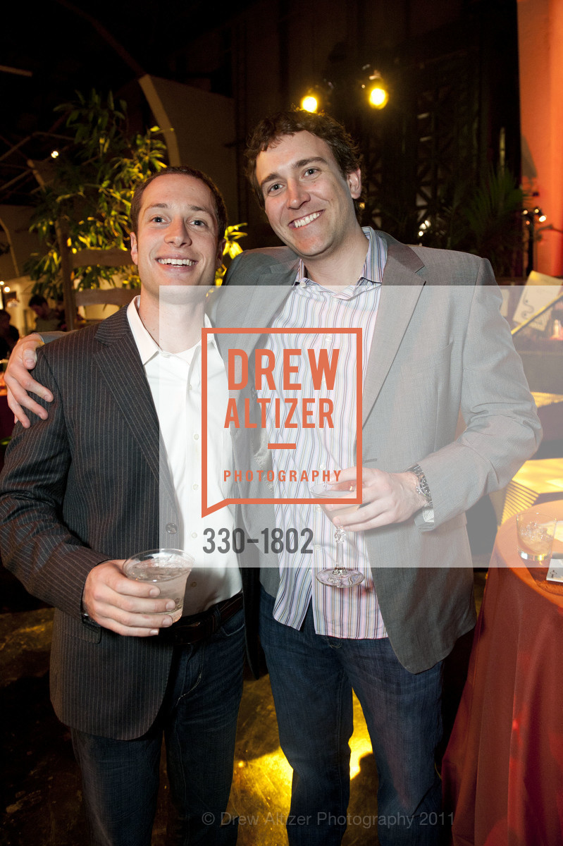Dave Glazer, Yale Klat, Exploratorium Winter Fundraiser: SCIENCE OF COCKTAILS, US, January 28th, 2011, Photo #330-1802 Dave Glazer, Yale Klat, Photo #330-1802