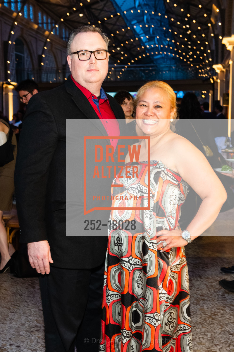 David Morris, Rosalind Solon, Compass Family Services Spring Gala 2019, Ferry Building. 1 The Embarcadero, Photo #252-18028 David Morris, Rosalind Solon, Photo #252-18028