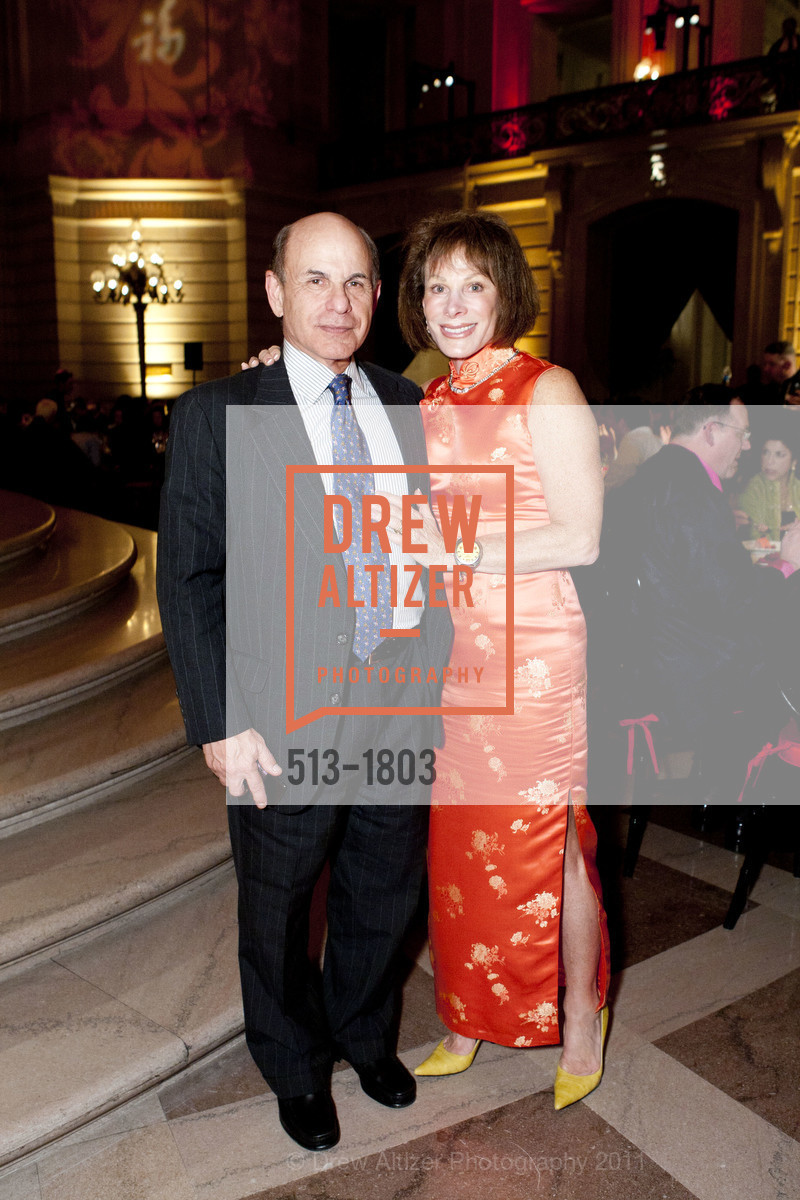 Paul Siegel, Sheri Siegel, SAN FRANCISCO SYMPHONY Celebrates its 11th Annual Chinese New Year Concert & Imperial Dinner, US, January 31st, 2011, Photo #513-1803 Paul Siegel, Sheri Siegel, Photo #513-1803