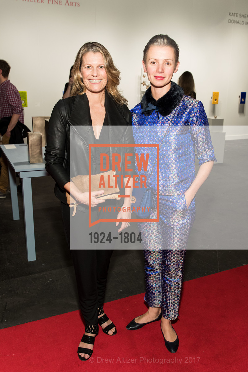 Dorlon Wood, Christina Steinbrecher-Pfandt, FOG Preview Gala 2017, Fort Mason Center for Arts and Culture. 2 Marina Blvd, January 11th, 2017, Photo #1924-1804 Dorlon Wood, Christina Steinbrecher-Pfandt, Photo #1924-1804