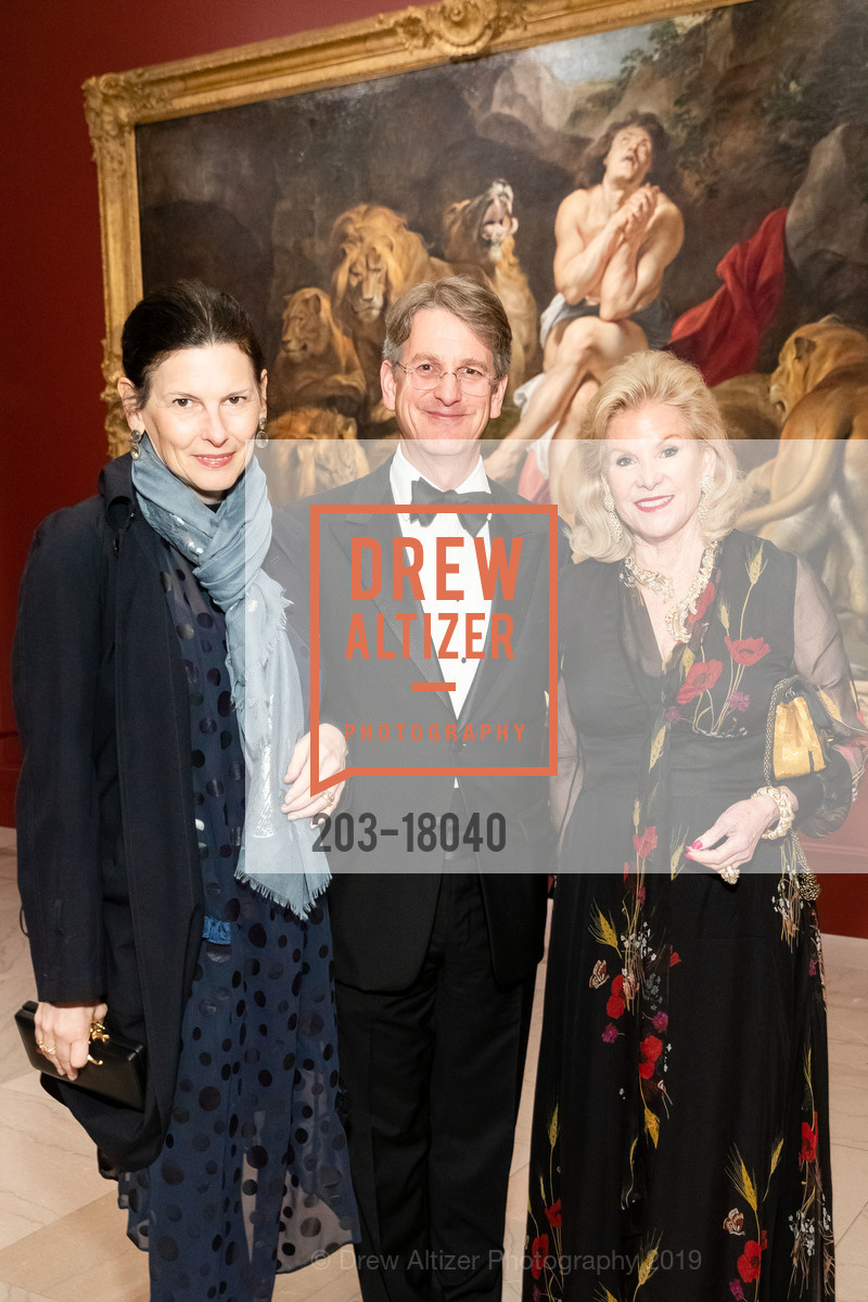 Phoebe Campbell, Thomas Campbell, Dede Wilsey, FAMSF Black Tie Dinner to Celebrate Opening of the Exhibit "Early Rubens", Legion of Honor, April 3rd, 2019, Photo #203-18040 Phoebe Campbell, Thomas Campbell, Dede Wilsey, Photo #203-18040
