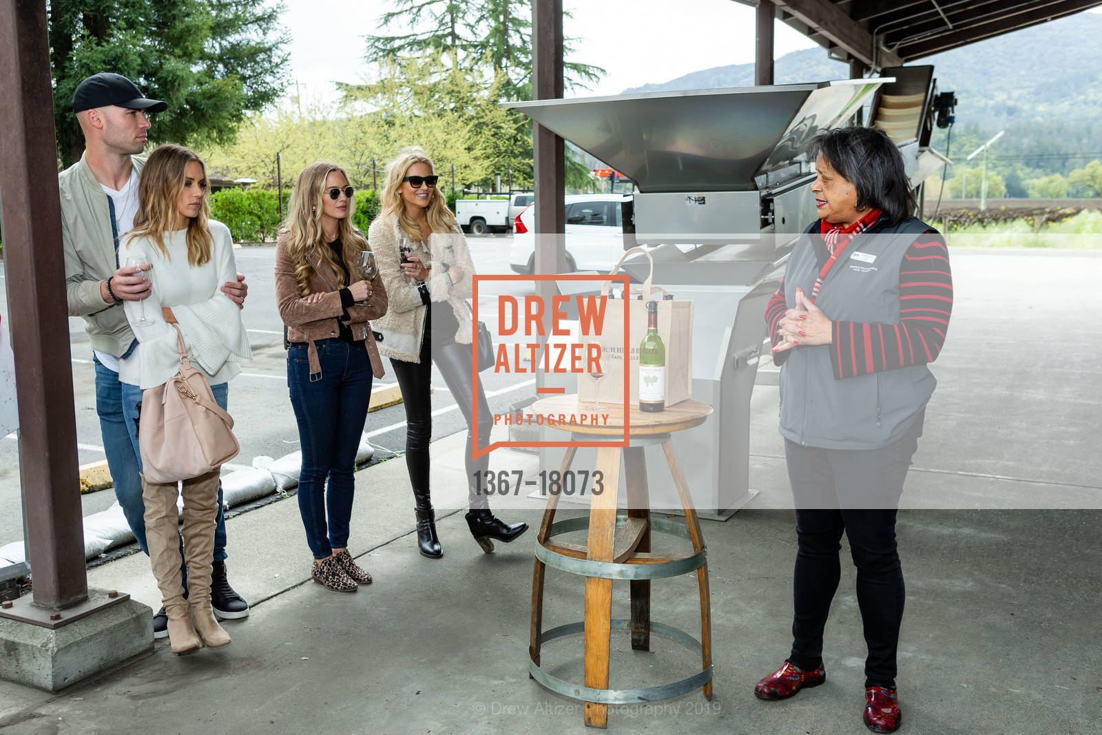 Michael Caussin, Jana Kramer, Annaliese Puccini, Stephanie Pratt, iHeart Media and IFOnly onboard the Napa Valley Wine Train, Napa Valley Wine Train. 1275 Mckinstry Street, April 6th, 2019, Photo #1367-18073 Michael Caussin, Jana Kramer, Annaliese Puccini, Stephanie Pratt, Photo #1367-18073