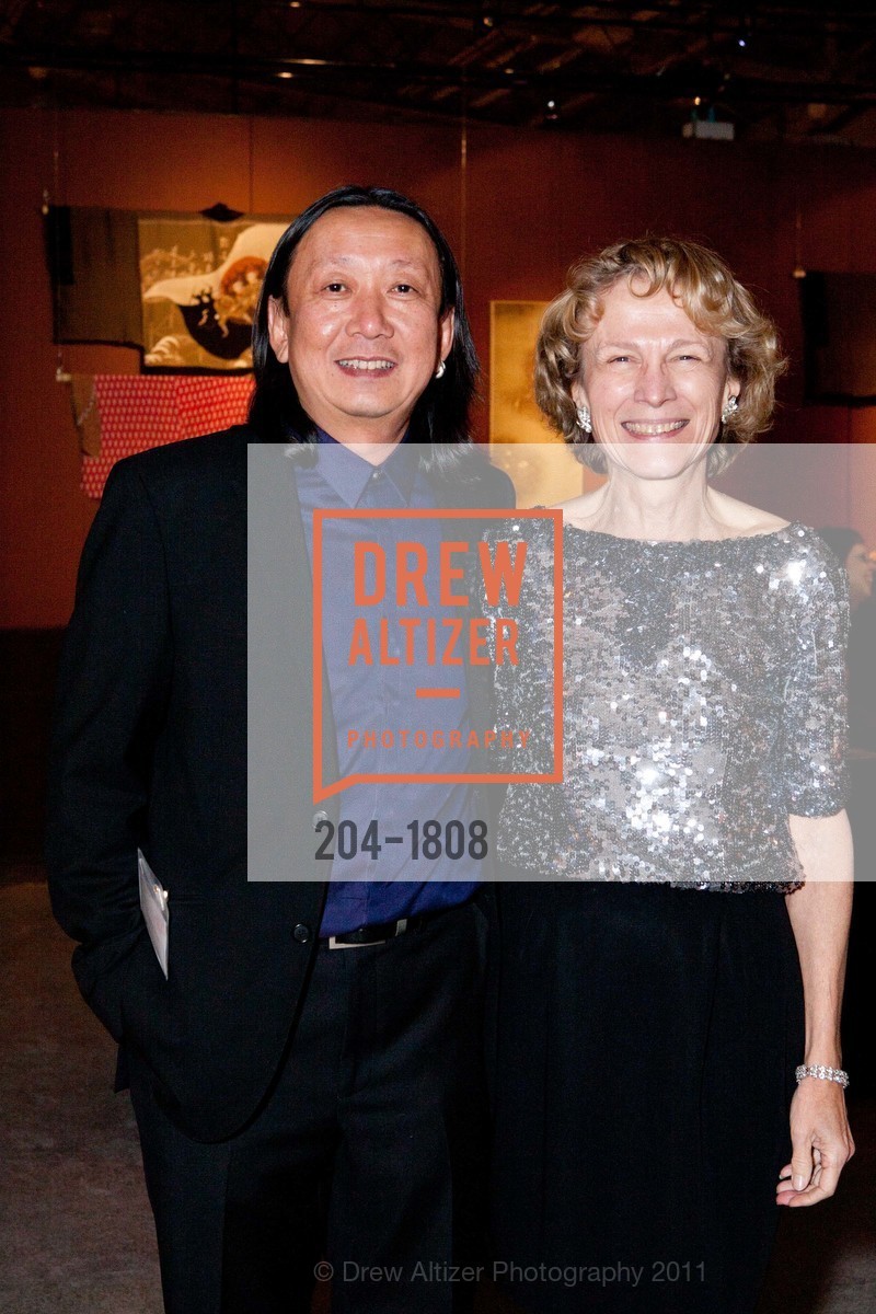 Michael Chu, Dessa Goddard, Preview Opening Gala of the ARTS OF THE PACIFIC SHOW At the Chong-Moon Lee Center for Asian Art and Culture, Festival Pavilion at Fort Mason, February 3rd, 2011, Photo #204-1808 Michael Chu, Dessa Goddard, Photo #204-1808