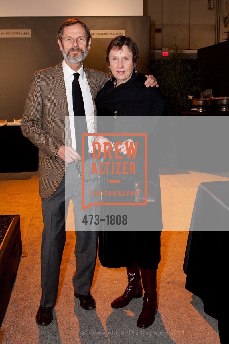 Neil Kreitman, Nancy Tingley, Preview Opening Gala of the ARTS OF THE PACIFIC SHOW At the Chong-Moon Lee Center for Asian Art and Culture, Festival Pavilion at Fort Mason, February 3rd, 2011, Photo #473-1808 Neil Kreitman, Nancy Tingley, Photo #473-1808