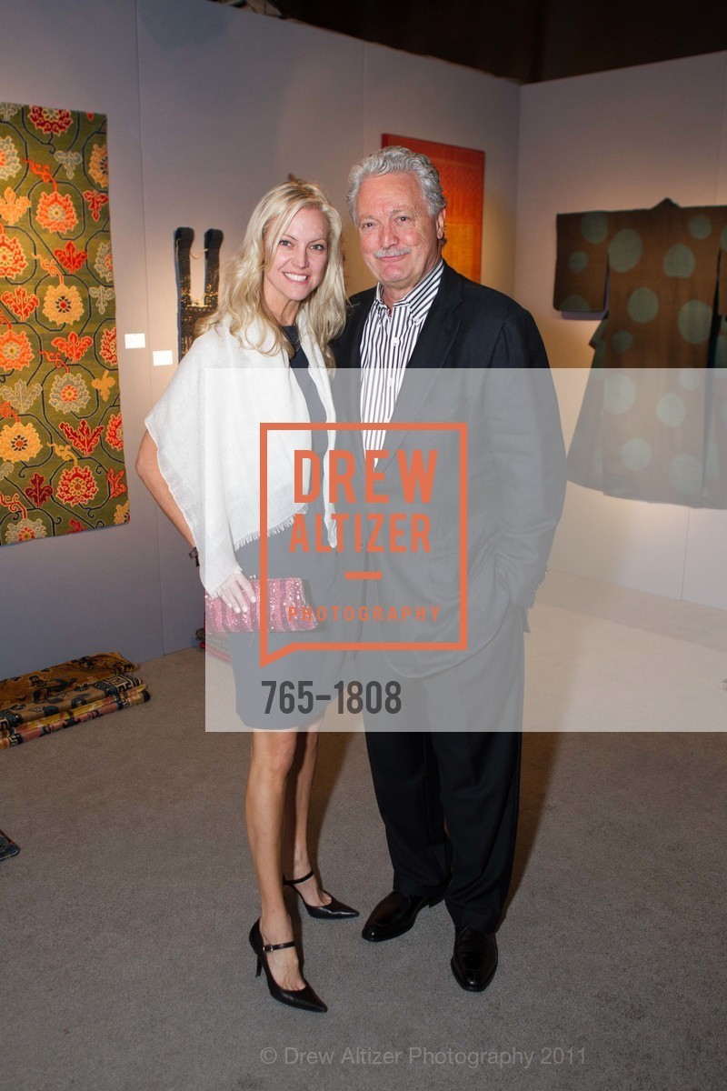 Diane Anderson, Frank Caufield, Preview Opening Gala of the ARTS OF THE PACIFIC SHOW At the Chong-Moon Lee Center for Asian Art and Culture, Festival Pavilion at Fort Mason, February 3rd, 2011, Photo #765-1808 Diane Anderson, Frank Caufield, Photo #765-1808