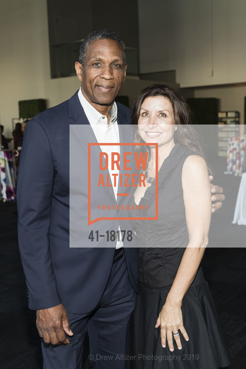 Keena Turner, Linda Turner, Environmental Working Group 10th Annual Earth Dinner, City View at the Metreon. 135 4th Street, April 23rd, 2019, Photo #41-18178 Keena Turner, Linda Turner, Photo #41-18178