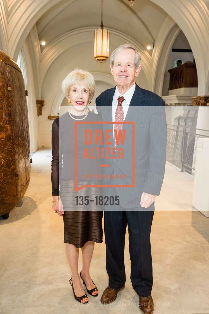Elaine Larkin, Walter Robinson, St. Anthony Foundation's Annual Serving Hope Gala 2019, St. Joseph's Art Society. 1401 Howard Street, April 25th, 2019, Photo #135-18205 Elaine Larkin, Walter Robinson, Photo #135-18205