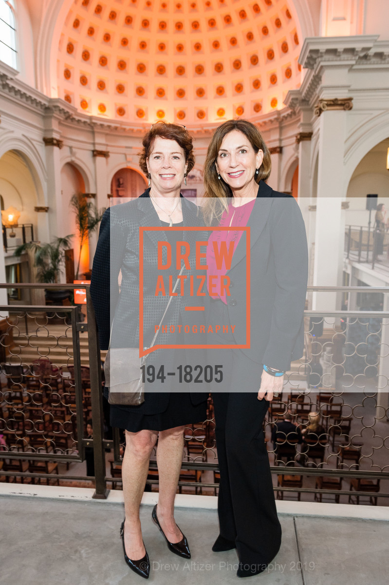 Zoe Dunning, Julie Roberts, St. Anthony Foundation's Annual Serving Hope Gala 2019, St. Joseph's Art Society. 1401 Howard Street, April 25th, 2019, Photo #194-18205 Zoe Dunning, Julie Roberts, Photo #194-18205