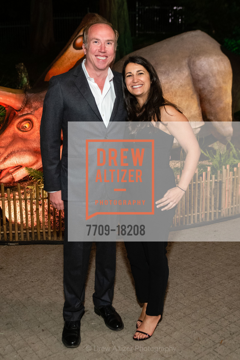 Colin Saunders, Stephanie Movahhed, Big Bang Gala 2019, California Acedemy of Sciences. 55 Music Concourse Drive, Photo #7709-18208 Colin Saunders, Stephanie Movahhed, Photo #7709-18208