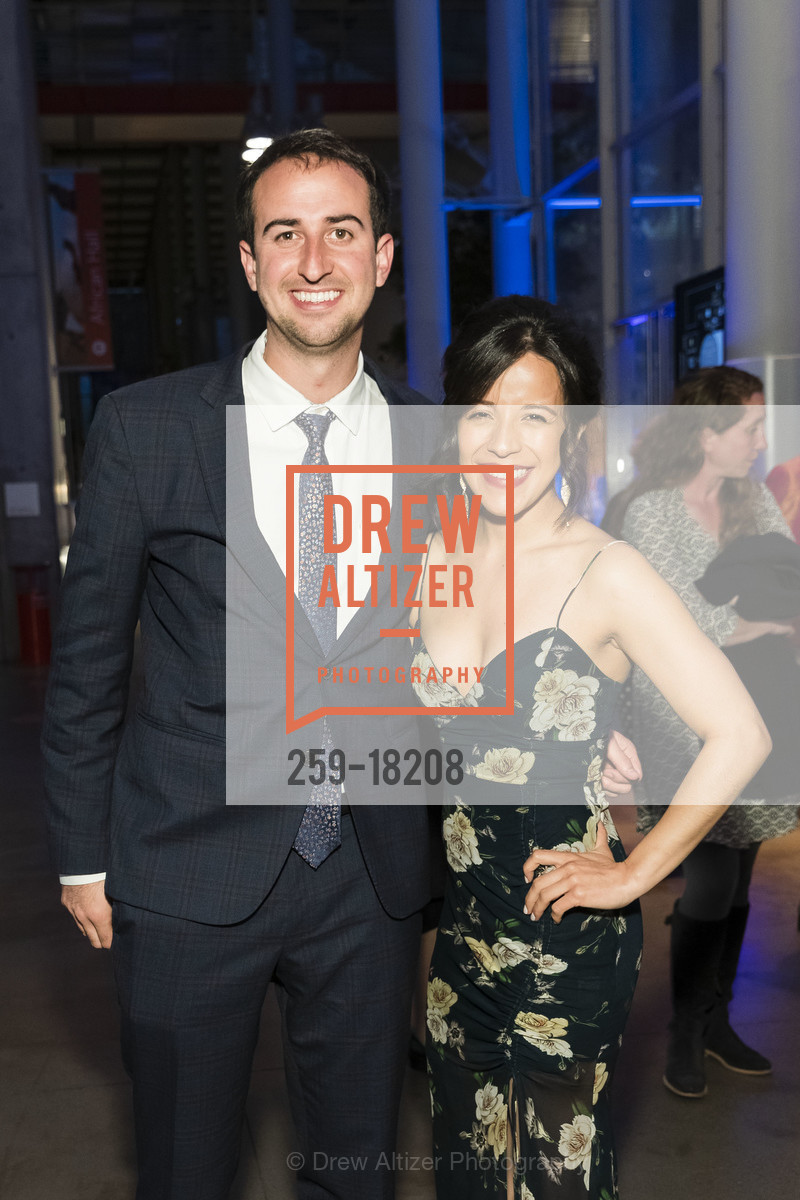 Craig Dudenhoeffer, Daniela Fernandez, Photo #259-18208