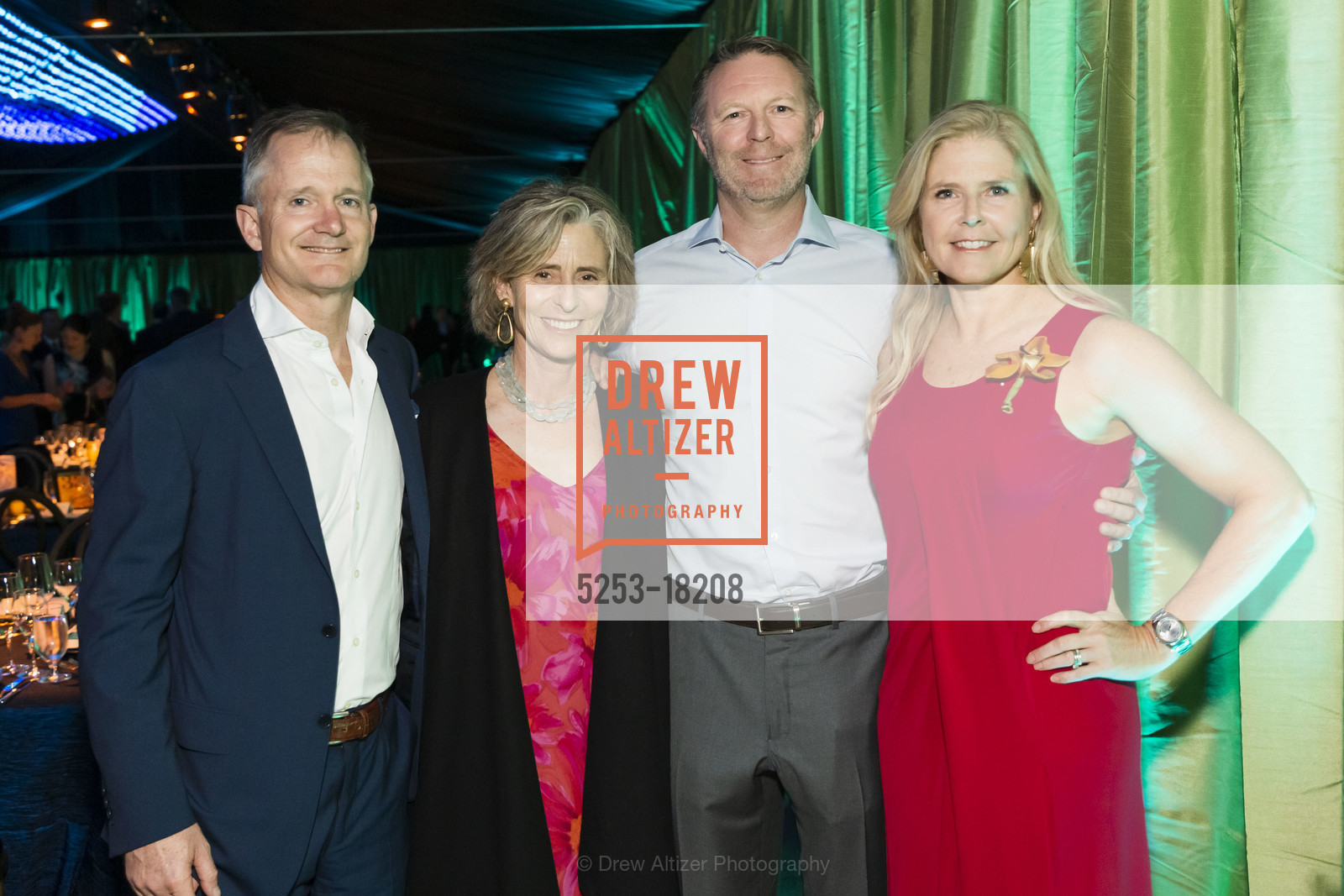 Ed Williams, Lisa Williams, Greg Tusher, Virginia Tusher, Big Bang Gala 2019, California Acedemy of Sciences. 55 Music Concourse Drive, Photo #5253-18208 Ed Williams, Lisa Williams, Greg Tusher, Virginia Tusher, Photo #5253-18208