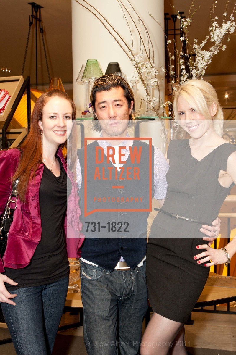 Stephanie Sparling, Tim Naito, Shannon Rodelander, The Gump's Bride: PRINCESS AND THE PORCELAIN, US, February 12th, 2011, Photo #731-1822 Stephanie Sparling, Tim Naito, Shannon Rodelander, Photo #731-1822
