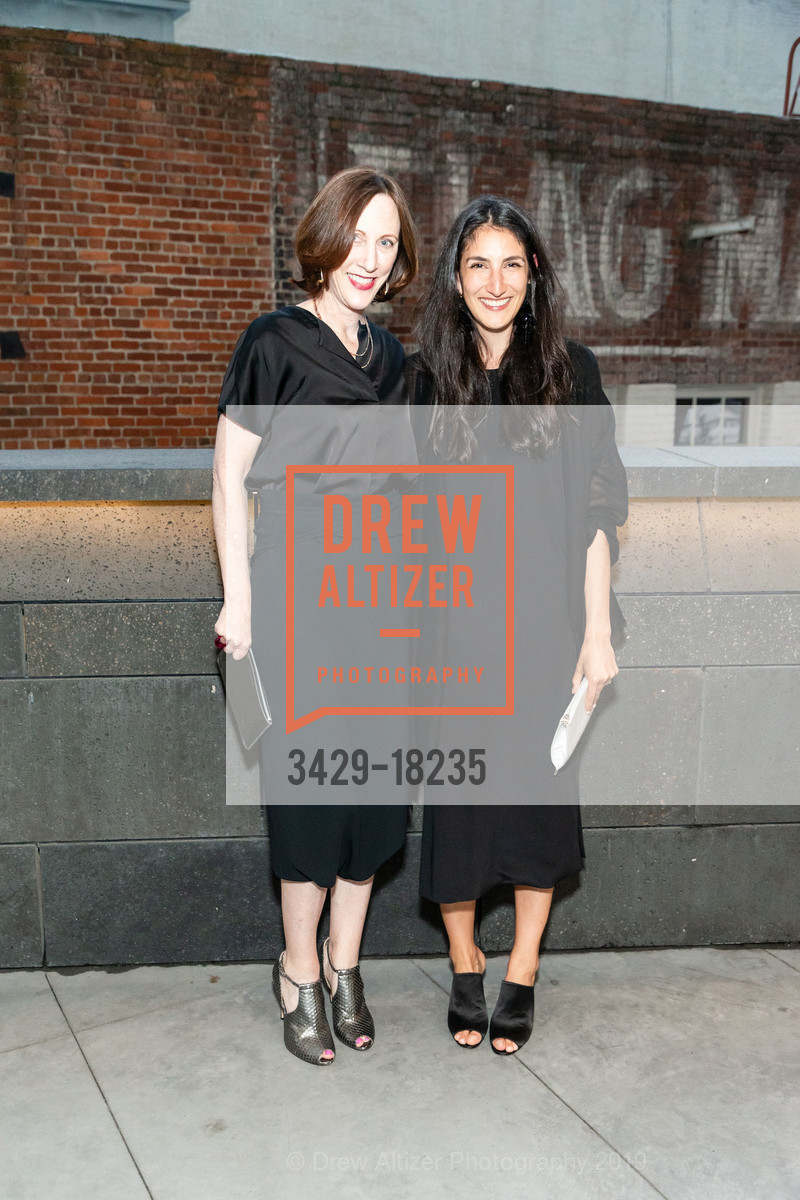 Michelle Meany, Sophia Kinell, SFMOMA Directors Circle Dinner with JR, SFMOMA, April 24th, 2019, Photo #3429-18235 Michelle Meany, Sophia Kinell, Photo #3429-18235