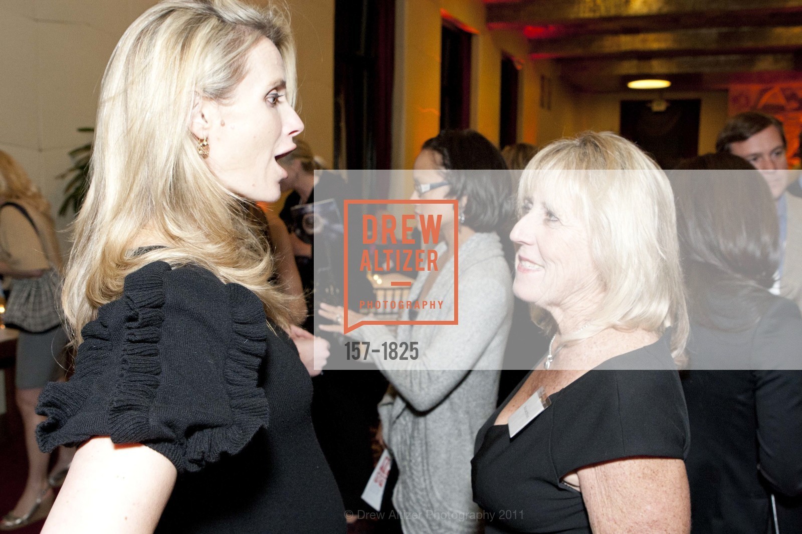 Jennifer Siebel Newsom, Photo #157-1825