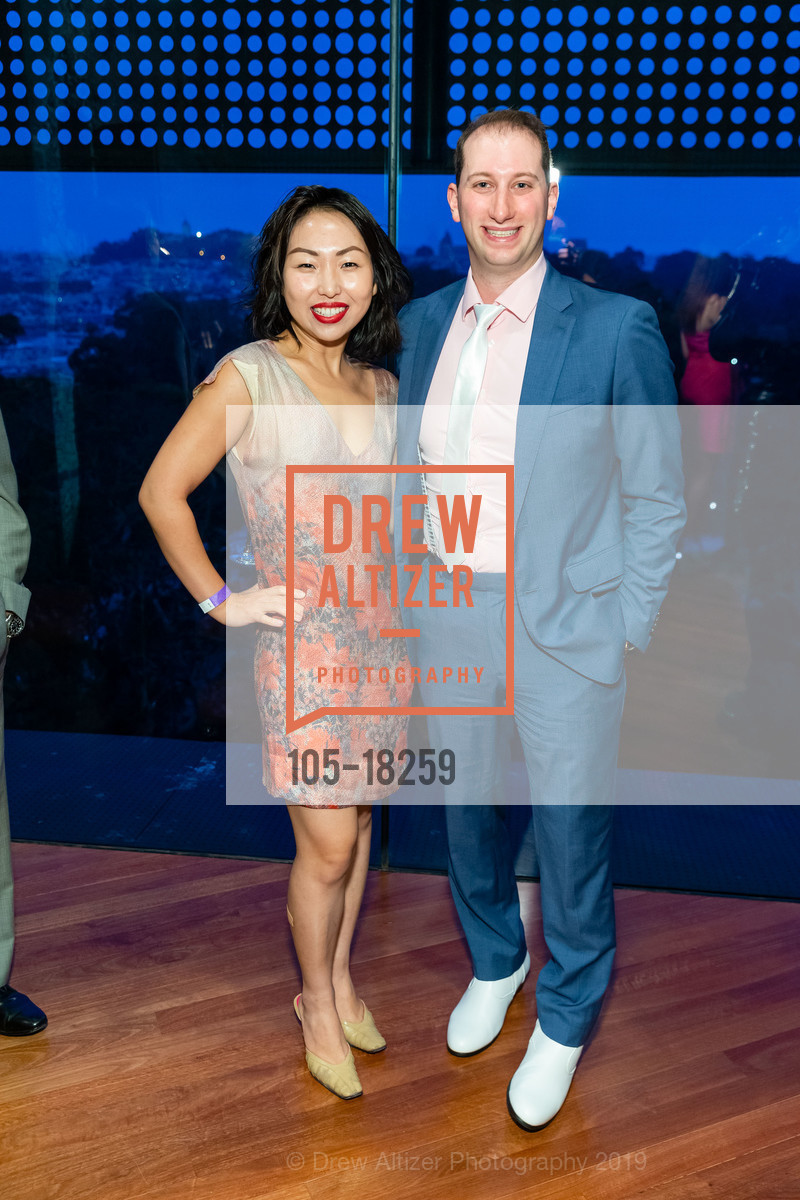 Tiffany Wang, Matt Iacono, Mëtal et Monet: Into the Garden ArtPoint’s Annual Gala, de Young Museum. 50 Hagiwara Tea Garden Dr, April 27th, 2019, Photo #105-18259 Tiffany Wang, Matt Iacono, Photo #105-18259