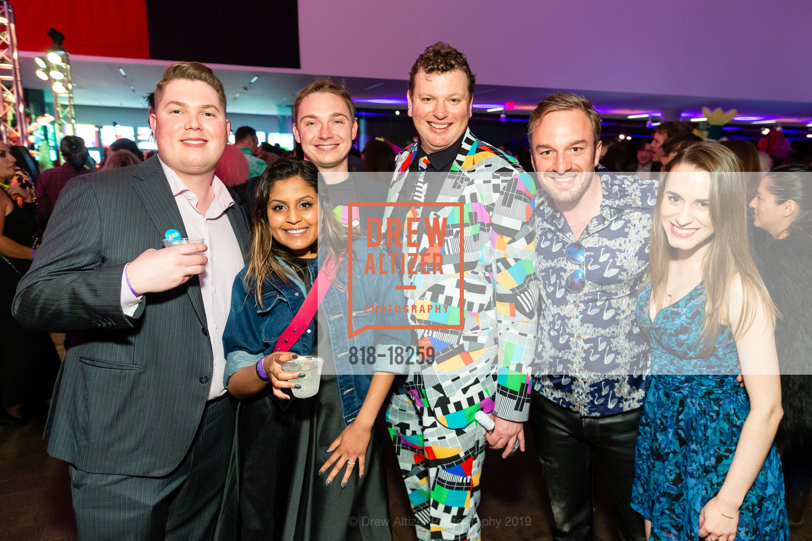 Julian Capen, Alex Shulman, Josh Reynolds, Ethan James Appleby, Lisa Peterson, Mëtal et Monet: Into the Garden ArtPoint’s Annual Gala, de Young Museum. 50 Hagiwara Tea Garden Dr, April 27th, 2019, Photo #818-18259 Julian Capen, Alex Shulman, Josh Reynolds, Ethan James Appleby, Lisa Peterson, Photo #818-18259